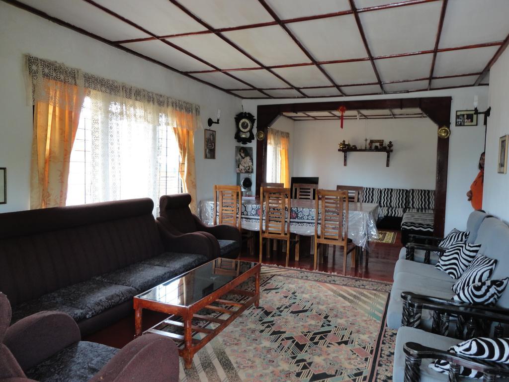 Srihelyes Inn Nuwara Eliya Esterno foto