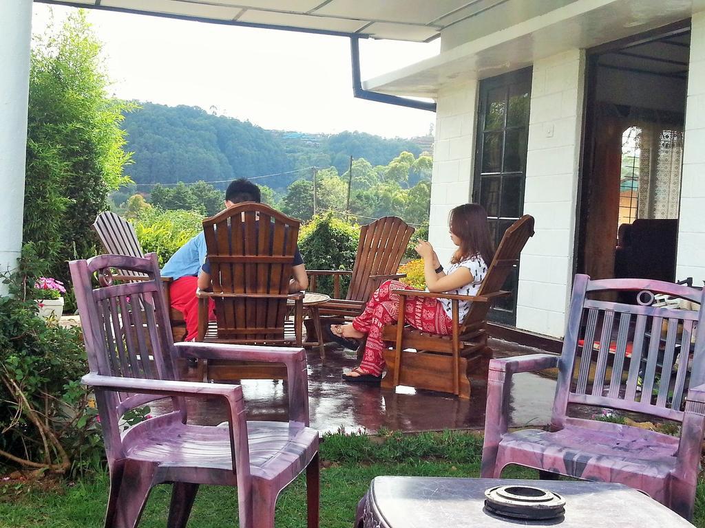 Srihelyes Inn Nuwara Eliya Esterno foto