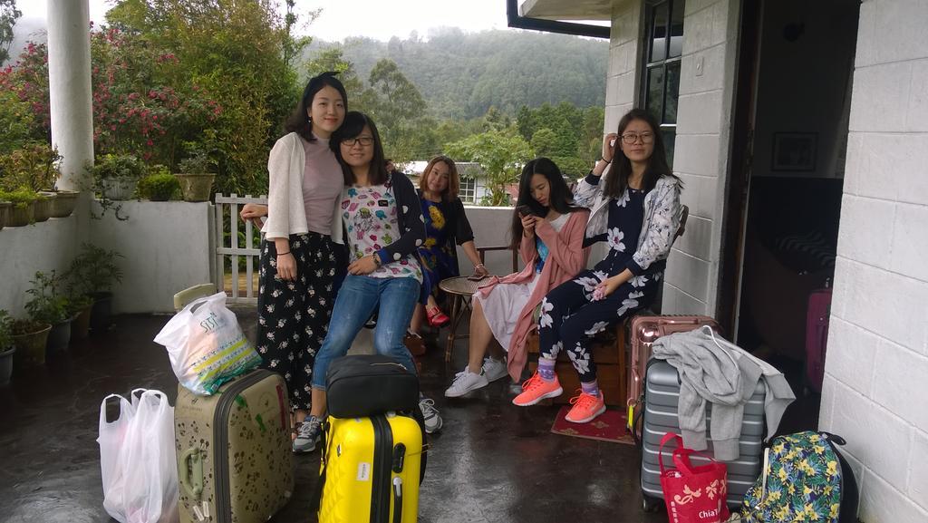 Srihelyes Inn Nuwara Eliya Esterno foto