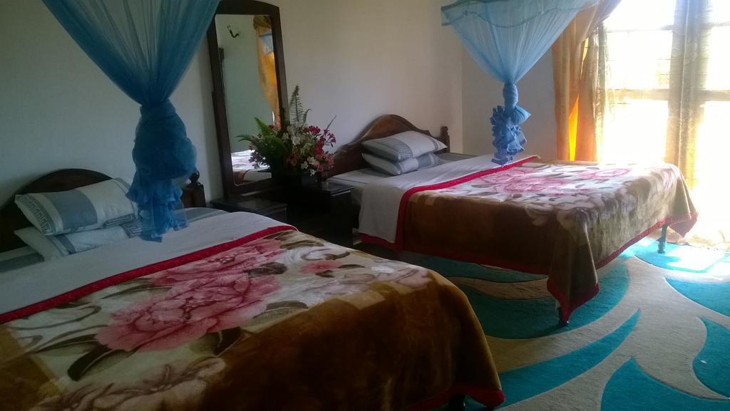 Srihelyes Inn Nuwara Eliya Esterno foto